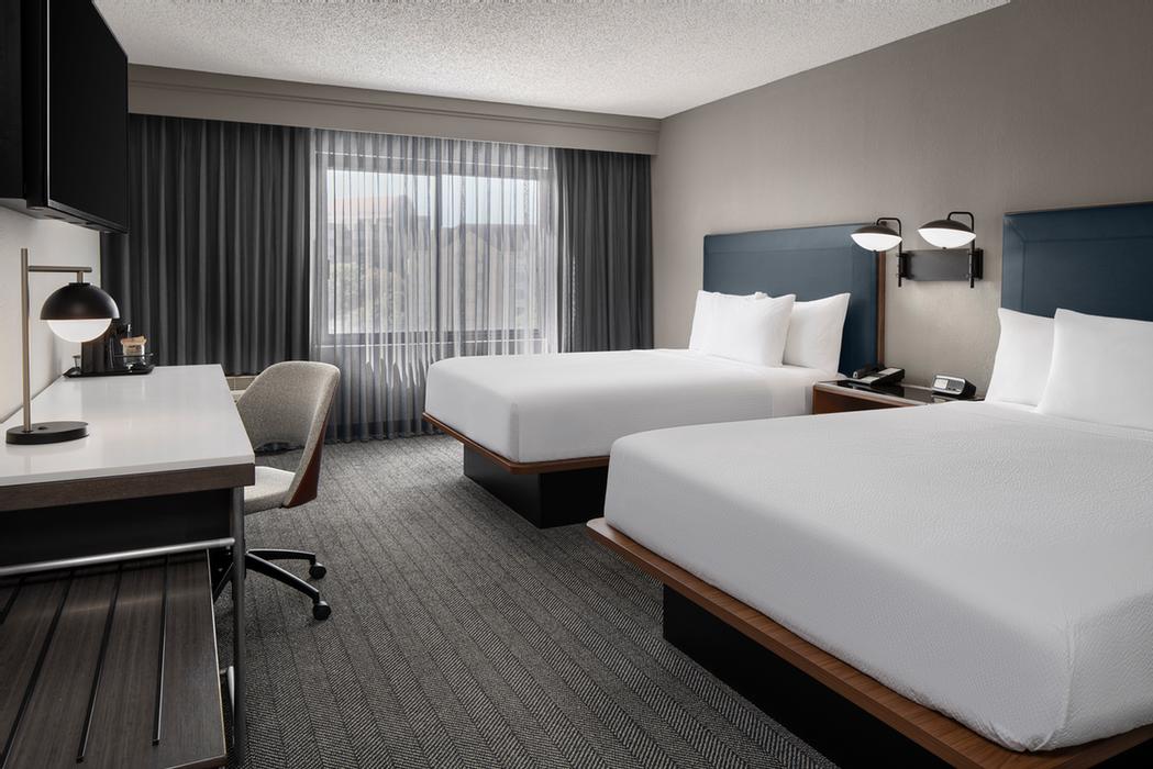 Courtyard by Marriott Jacksonville - Our Group And Family Friendly Rates Are Designed For Each Group Individually.
