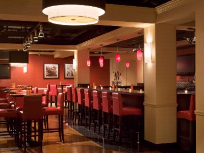 Sheraton Providence Airport Hotel - Bluefire Grille Lounge