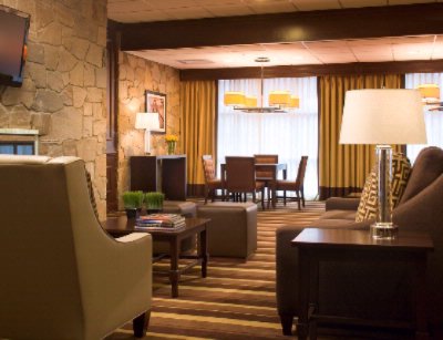 Sheraton Providence Airport Hotel - Sheraton Providence Hotel Lobby
