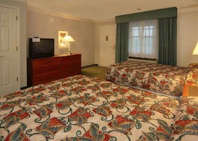 Econo Lodge Dallas Love Field - 2 Full Size Bedroom