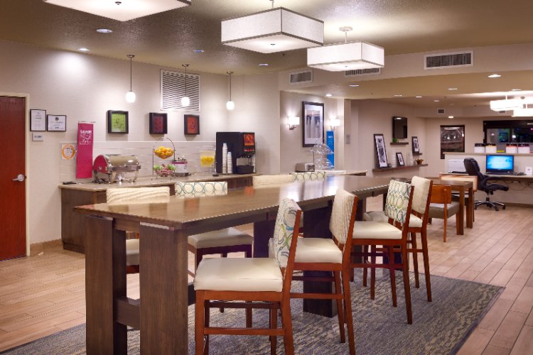 Hampton Inn - 