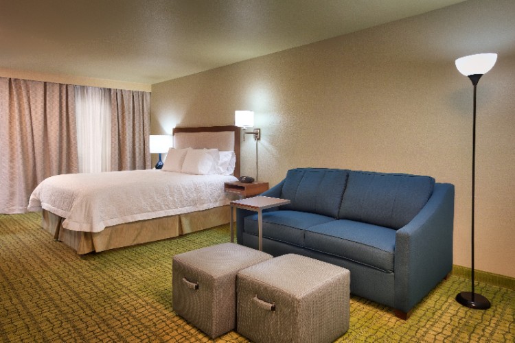 Hampton Inn - 