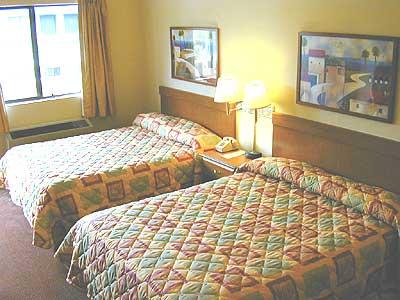 Ocean Inn - Our Double Rooms Feature Queen Beds