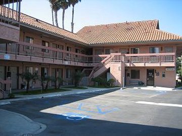 Pacifc Inn Motel - 