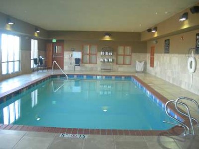 Hampton Inn & Suites - Indoor Pool