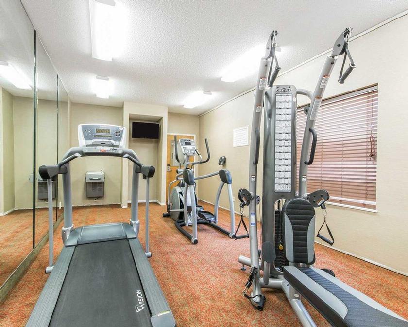 FAIRFIELD INN & SUITES BY MARRIOTT® LOUISVILLE AIRPORT - Louisville KY