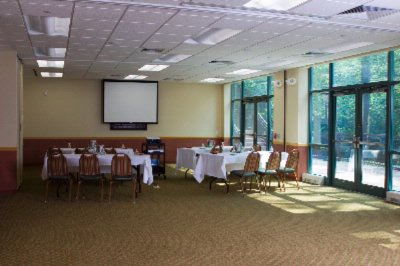 LAKE RAYSTOWN RESORT LODGE CONFERENCE CENTER Entriken PA 3101