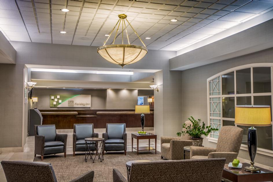 HOLIDAY INN® ARLINGTON AT BALLSTON, AN IHG HOTEL Arlington VA 4610 North Fairfax 22203