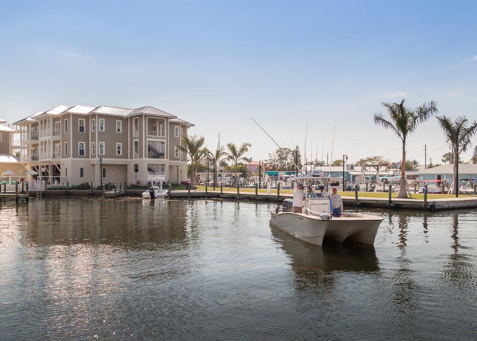 WATERLINE VILLAS & MARINA, AUTOGRAPH COLLECTION - Holmes Beach FL 5325