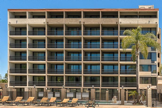 HOLIDAY INN EXPRESS® FULLERTON - ANAHEIM BY IHG - Fullerton CA 212 West