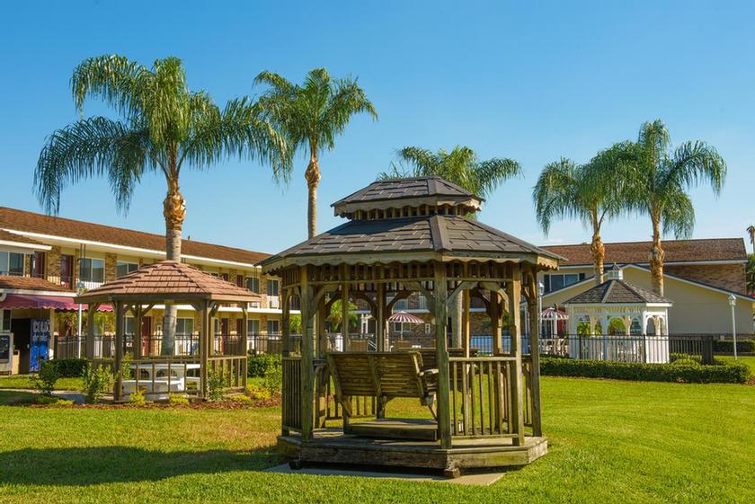 ROADSTAR HOTEL ZEPHYRHILLS Zephyrhills FL 5734 Gall 33542