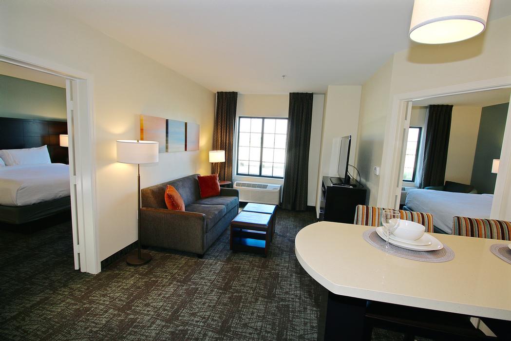 HOMEWOOD SUITES BY HILTON® CATHEDRAL CITY PALM SPRINGS - Cathedral City