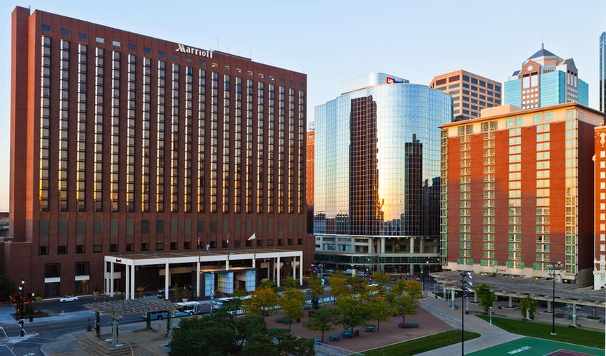 The kansas city marriott downtown kansas city mo 200 west 12th 64105