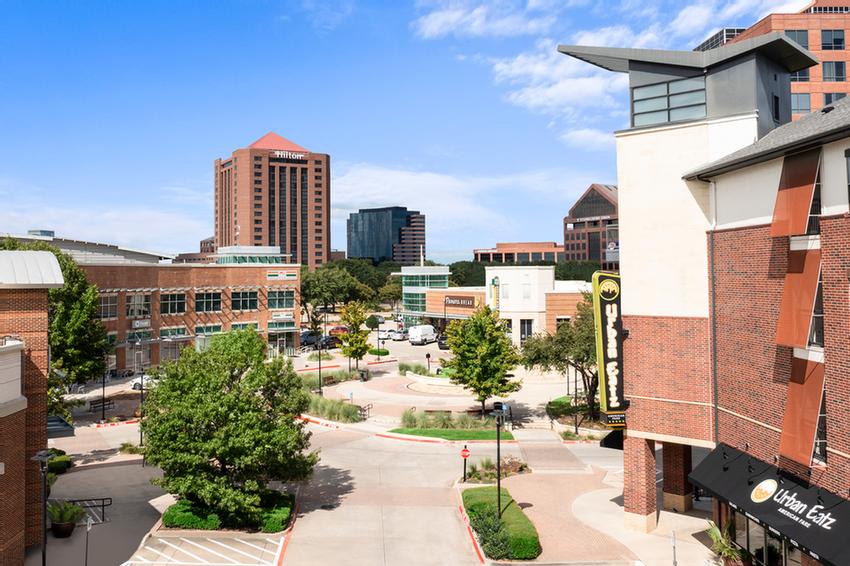HILTON RICHARDSON DALLAS Richardson TX 701 East Campbell Rd. 75081